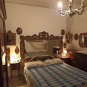 Casa Gramsci Bed & Breakfast
